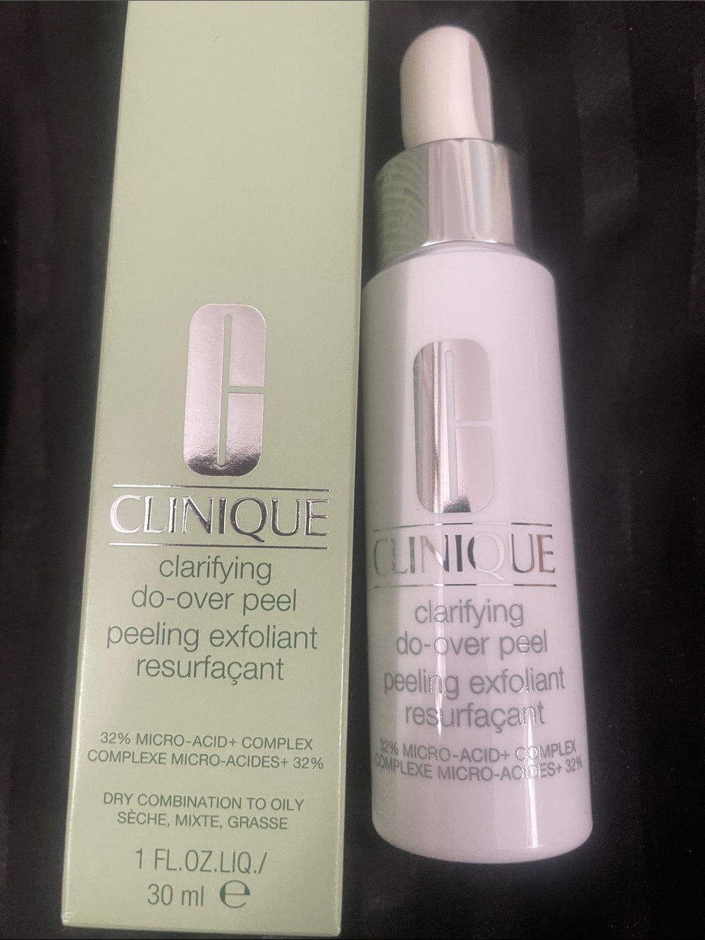 Clinique Clarifying Do-Over Peel Exfoliant - White & Light Green